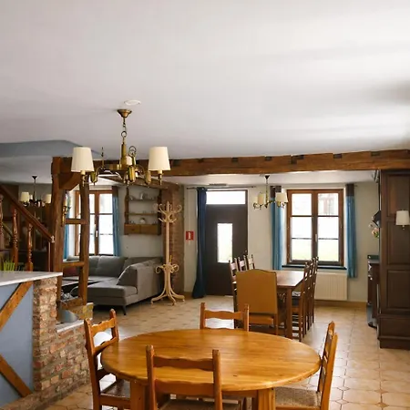 La Maison Raymond Ardennais Pour 12 Personnes