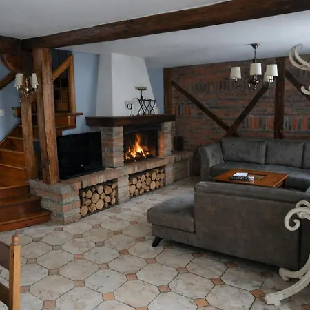 La Maison Raymond Ardennais Pour 12 Personnes